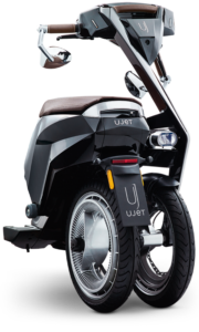 Ujet_Scooters_fold-with-angle-uptown-black